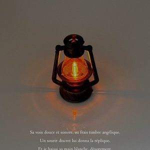 Lightable electronic kerosene lamp ornaments